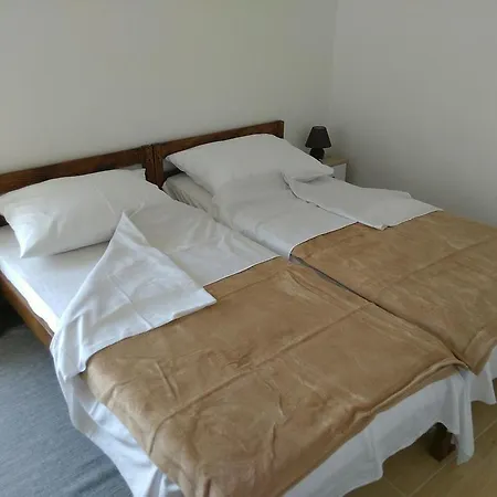 Diklo 13982a Apartamento Zadar